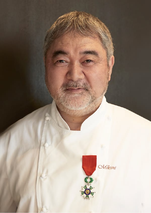 ウェディングメニュー
監修
三國 清三
みくに きよみ